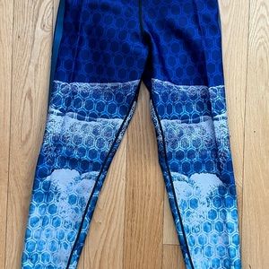Ultracor Small NWT Ultra High Leggings